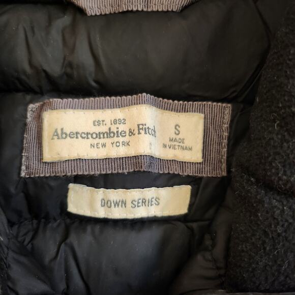 Abercrombie & Fitch Down Puffer Jacket - Picture 4 of 4